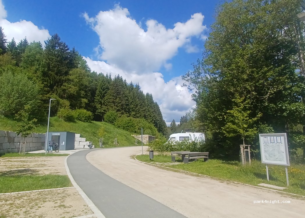 Wohnmobilstellplatz Am Thuswald — foto 5