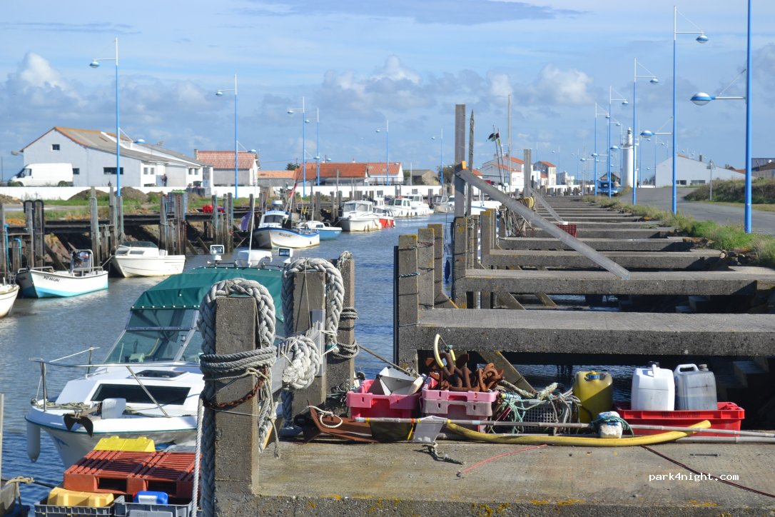 (85230) Bouin - La Biaille Port de — foto