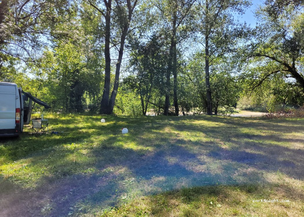 (58240) Livry - — foto