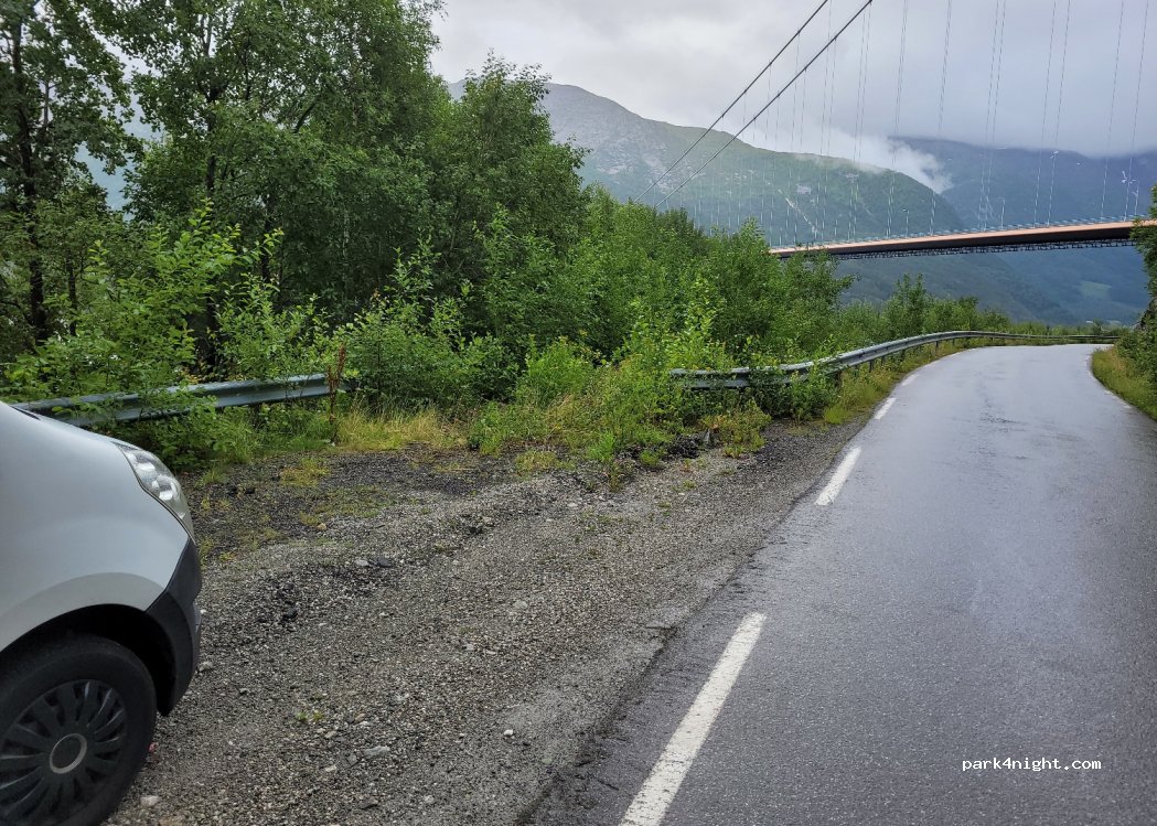 (5734) Vallavik - 71 Tjoflotvegen — foto 2