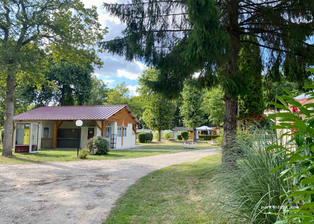 Naturist Campsite La Chenaie — foto