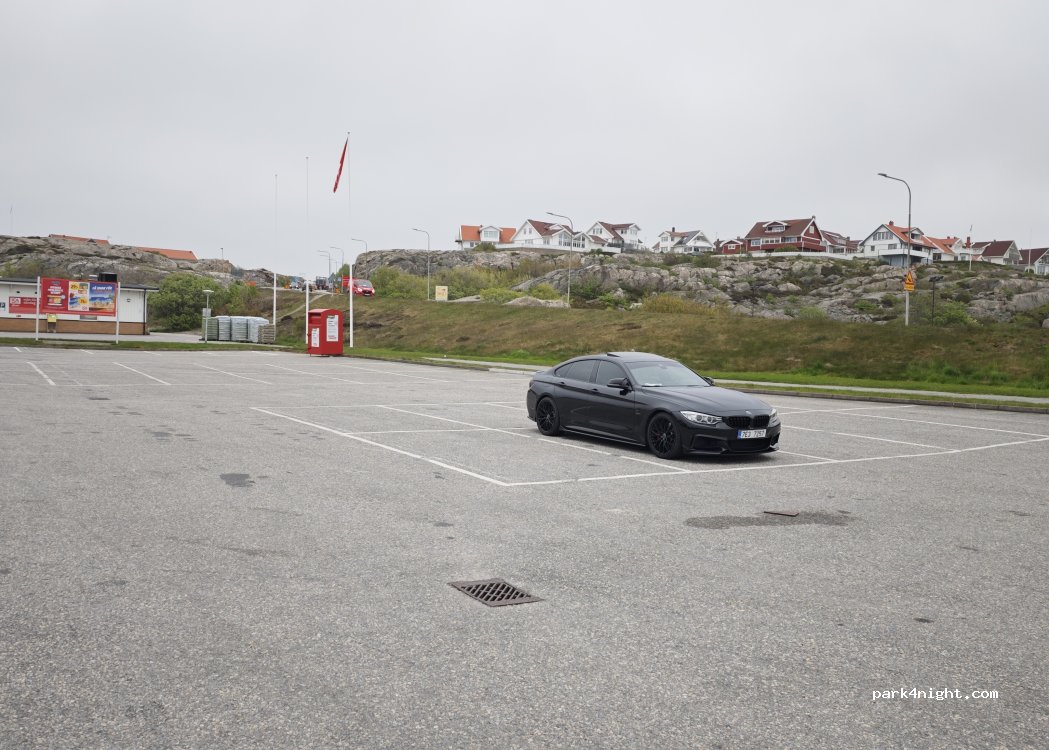 (450 43) Smögen - 1D Hasselösundsvägen — foto 2