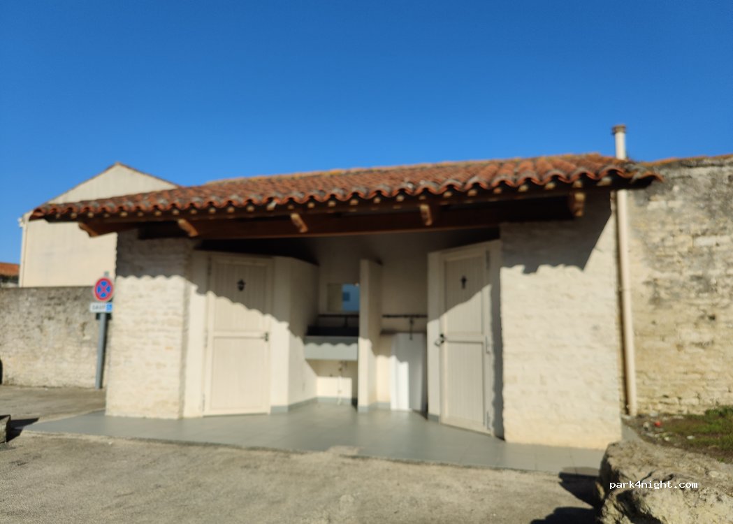(85450) Moreilles - 22 Rue nationale — foto 2
