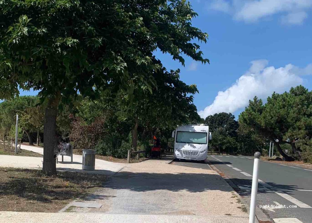 (17000) La Rochelle - 82 Boulevard Winston Churchill — foto 4