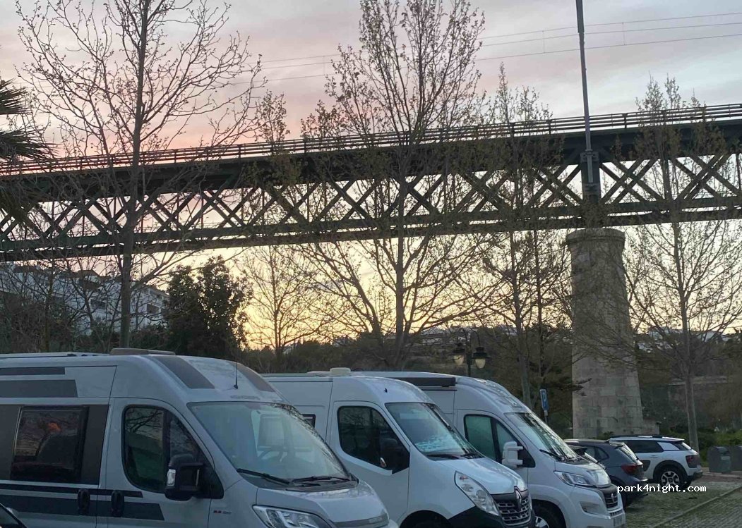 (8800-351) Tavira - 59 Rua João Vaz Corte Real — foto 5