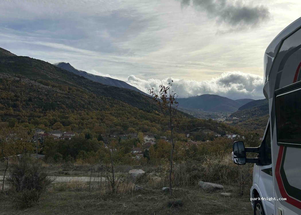 Área de Autocaravanas de Navarrevisca — foto 5
