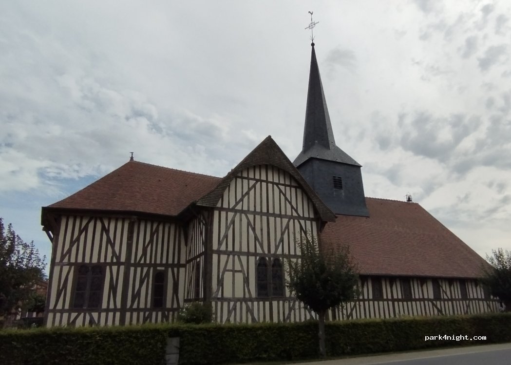 (51290) Outines - 6 Place de l'Église — foto