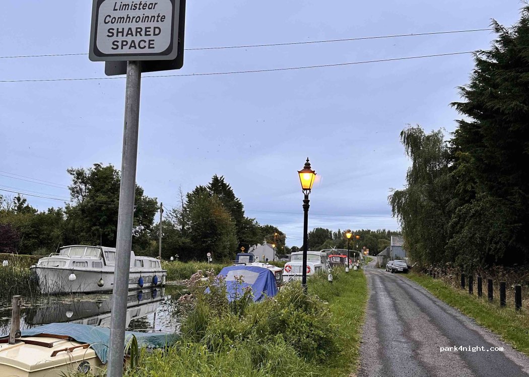 () Vicarstown - Unnamed Road — foto 3