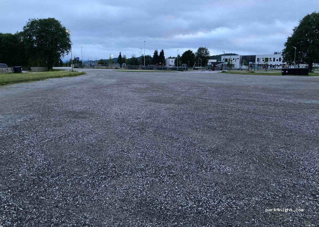 (7863) Svenningsmoen - 1 Øvermovegen — foto 2