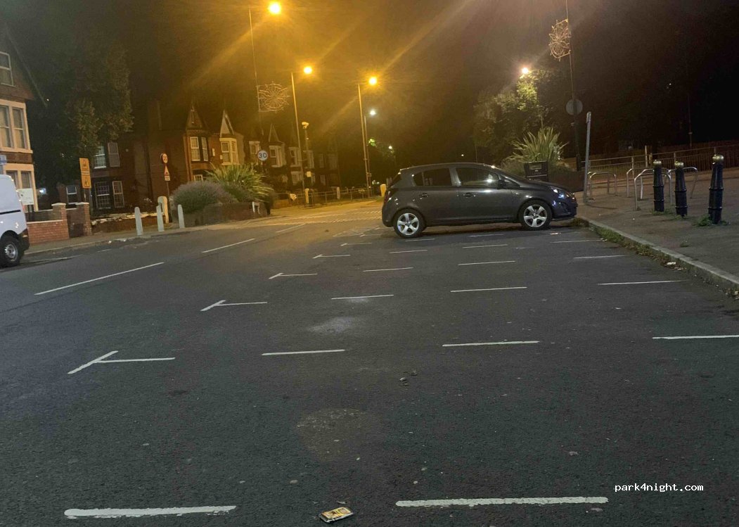 (L21 7PG) Litherland - 6-8 Sefton Road — foto 2