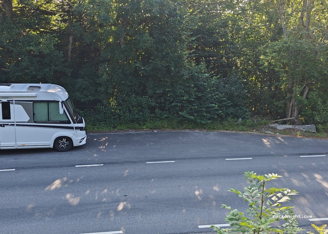 (457 95) Ulmekärr - Havstenssundsvägen — foto