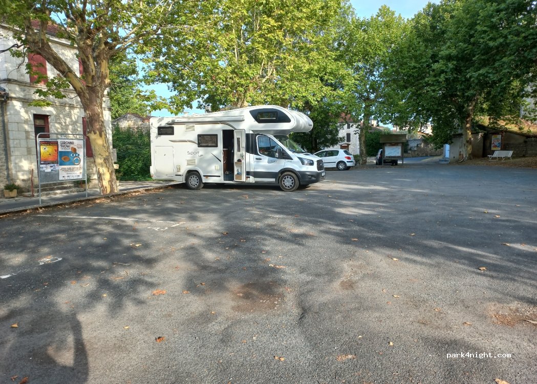 (47360) Saint-Sardos - 250 D432 — foto