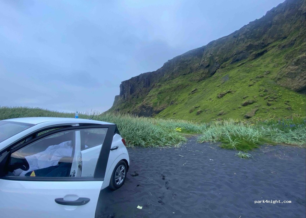 (870) Vik - Unnamed Road — foto 2