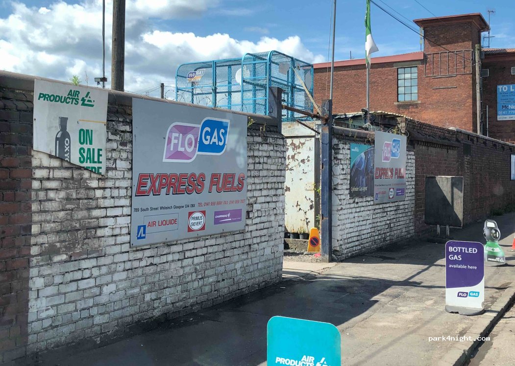 (G14 0BX) Glasgow - 789 South Street — foto