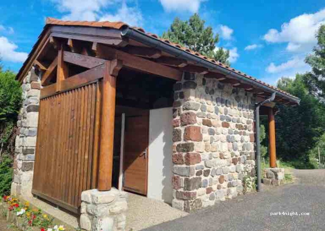 (43490) Arlempdes - Le Bourg — foto 4