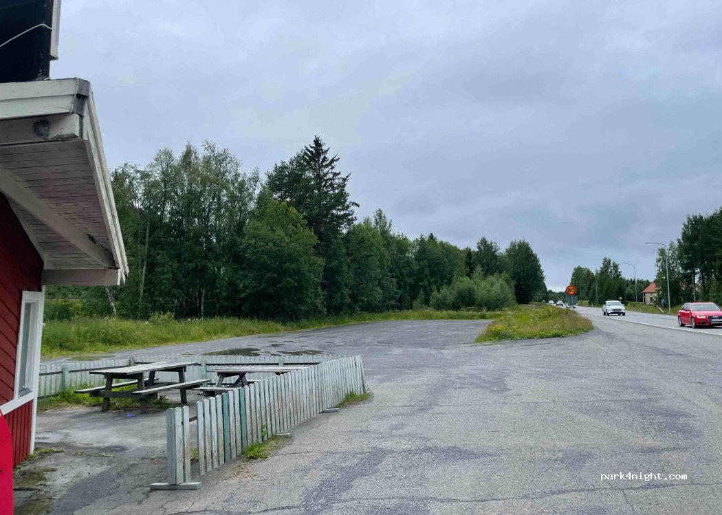 (835 95) Ytterån - — foto 2