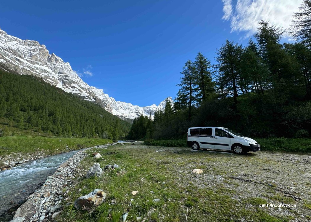 (11028) Valtournenche - 24 Strada Regionale 46 della Valtournenche — foto 3