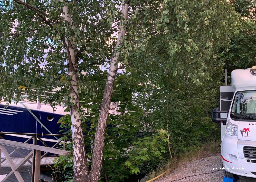 (151 32)  - 1A Värdsholmsgatan — foto