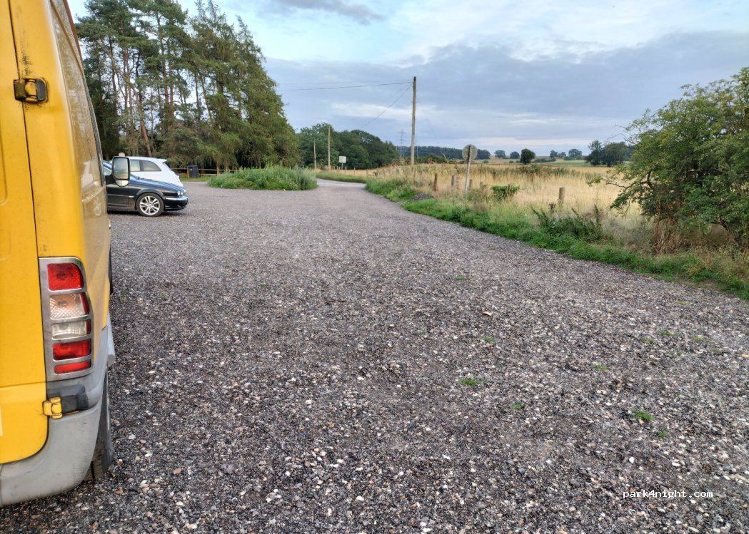 (PE32 1UE) West Acre - Narford Road — foto