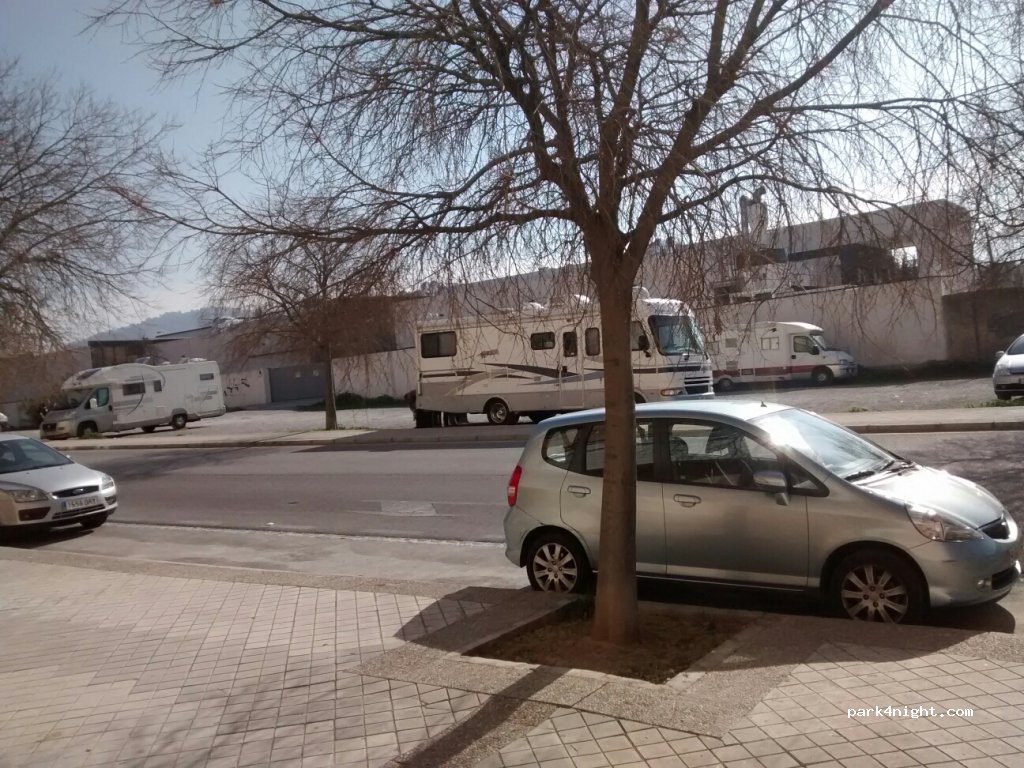 (18014) Granada - 4 Calle Chicuelinas — foto
