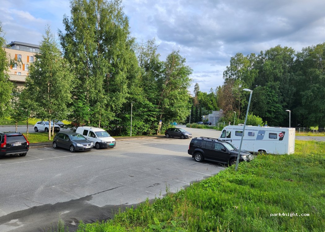 (1358) Jar - 108 Bærumsveien — foto