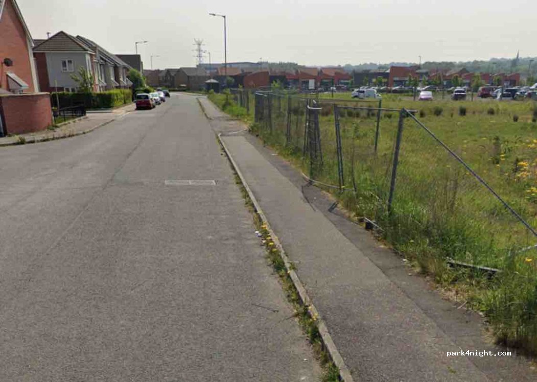 (S63 7FP) Wath upon Dearne - 3 Redshank Road — foto