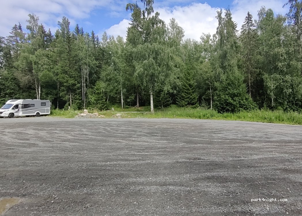 (2825) Gjøvik - 99 Øverbyvegen — foto