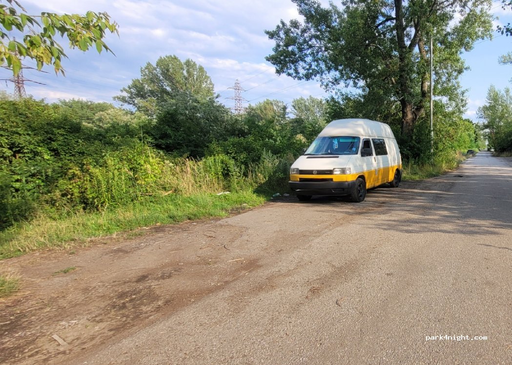 (703 00) Ostrava - 2933 Místecká — foto