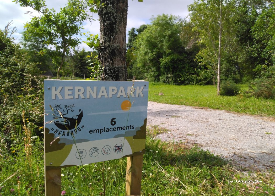 (29160) Crozon - Hameau de Kernaou, lieu dit Kernaou — foto