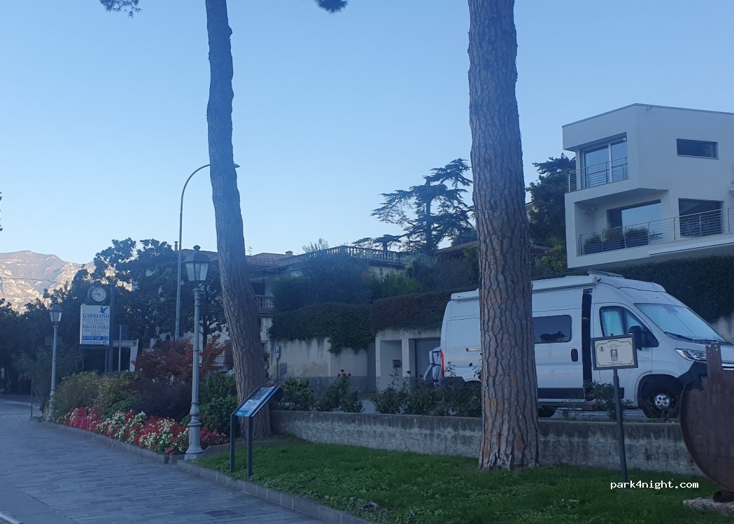 (37018) Malcesine - 25 Viale Roma — foto 4