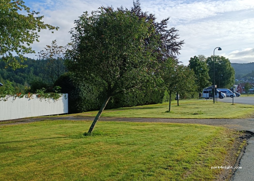 (4618) Kristiansand - 6 Straismoen — foto 3
