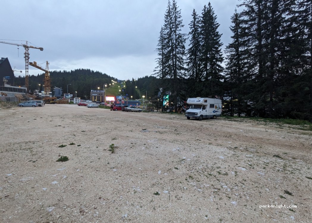 (71423) Jahorina - Unnamed Road — foto 2