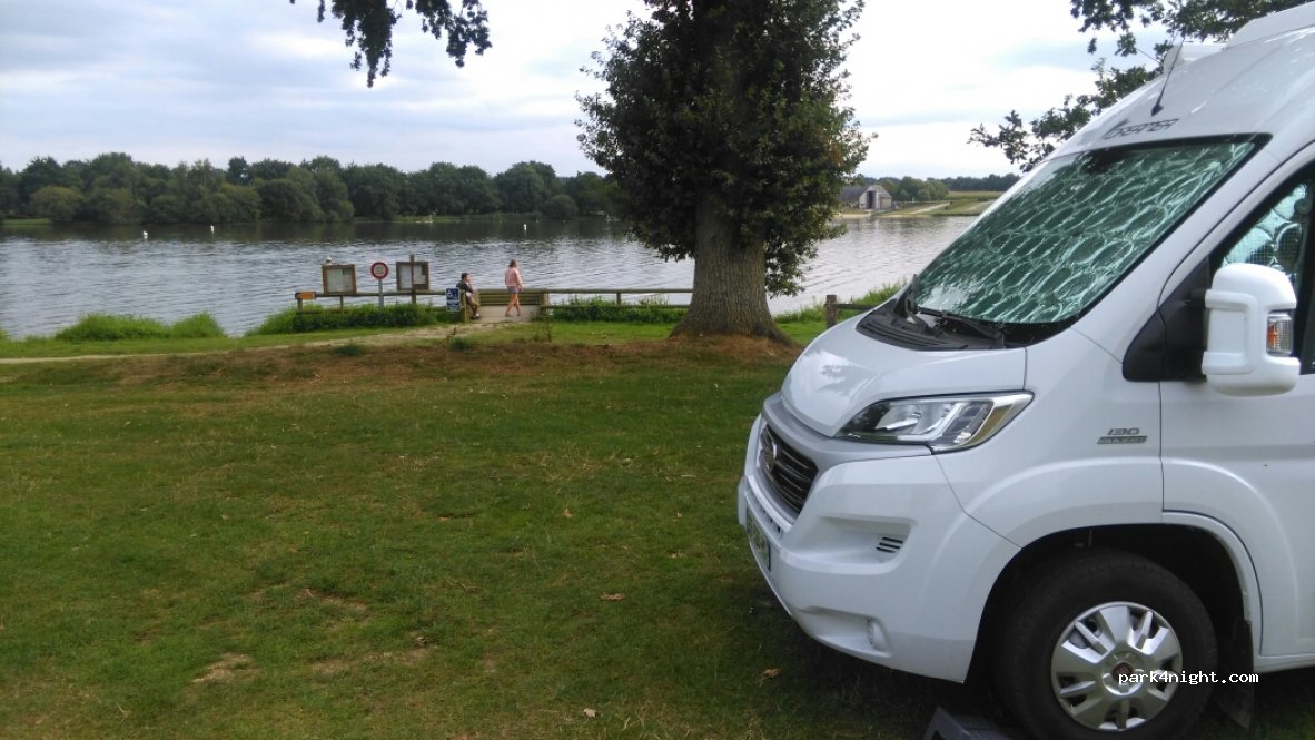 (53350) Ballots - Le Buisson — foto 3