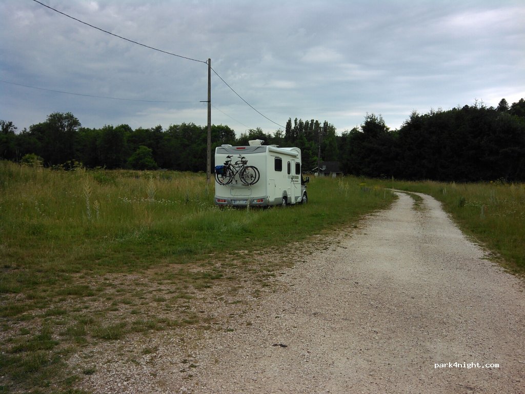 (89660) Mailly-le-Château - 17 Rue du Pont — foto 2