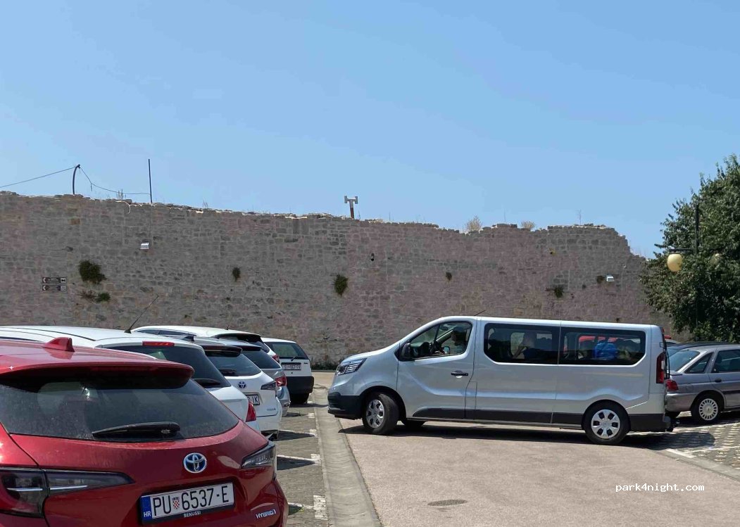 (22000) Šibenik - 23 Ulica Paška Trlaje — foto