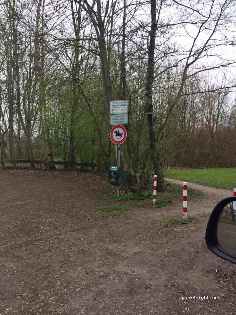 Womostellplatz am Tjücher Moortun in Marienhafe — foto 2