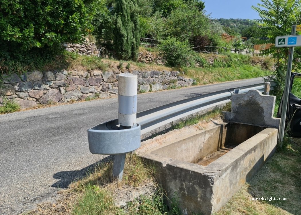 (06710) Malaussène - 9 Rue des Granges — foto