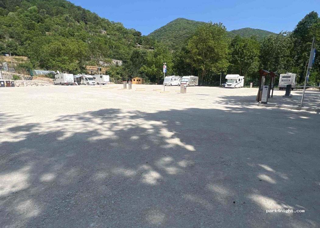 Scanno Sosta Camper — foto