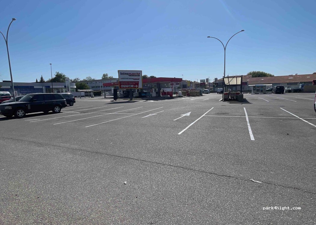 (84000) Avignon - 305 Avenue de Colchester — foto