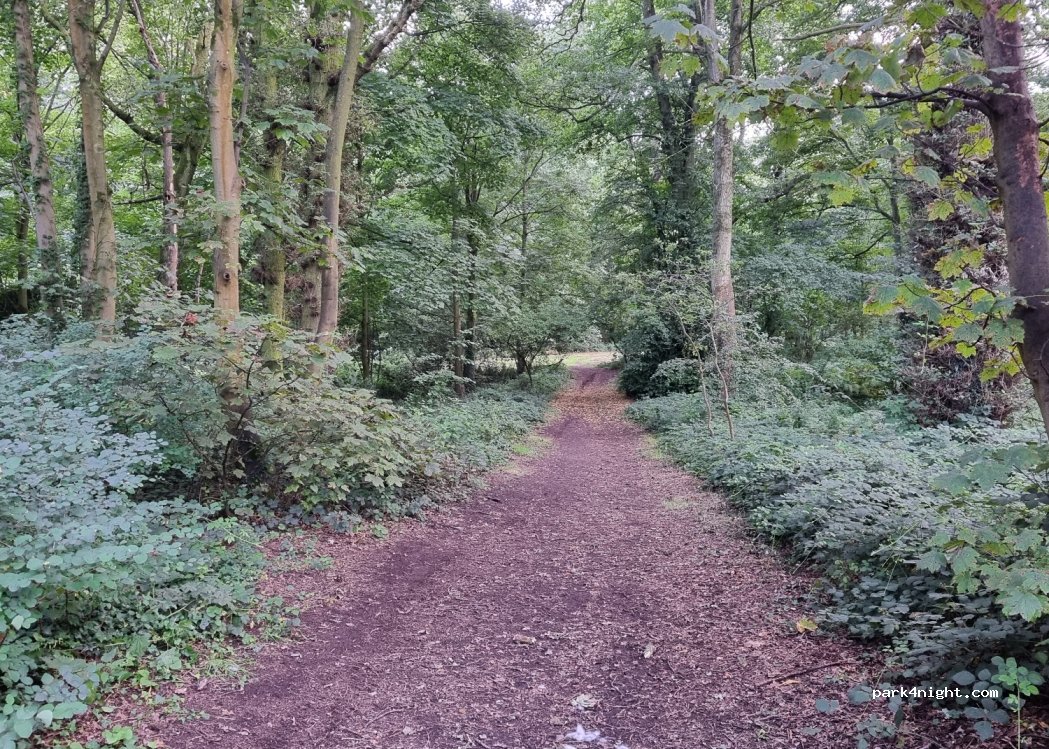 (WV5 0AA) Wombourne - 20 Bridgnorth Road — foto 3