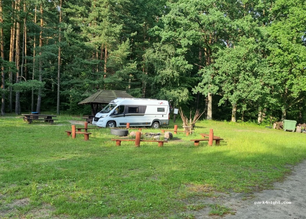 (82) Uśnice - Unnamed Road — foto
