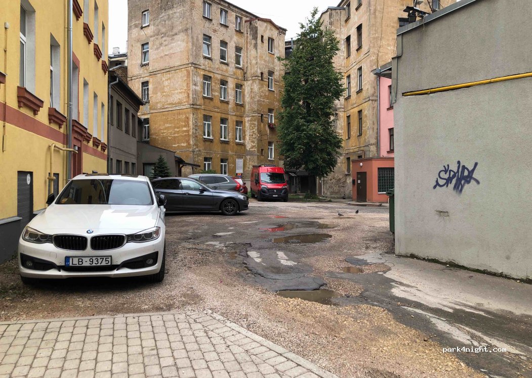 (1050) Rīga - 100-8 Dzirnavu iela — foto 4