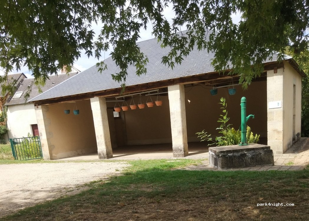 (36160) Champillet - 2 Route de Chateaumeillant — foto 2