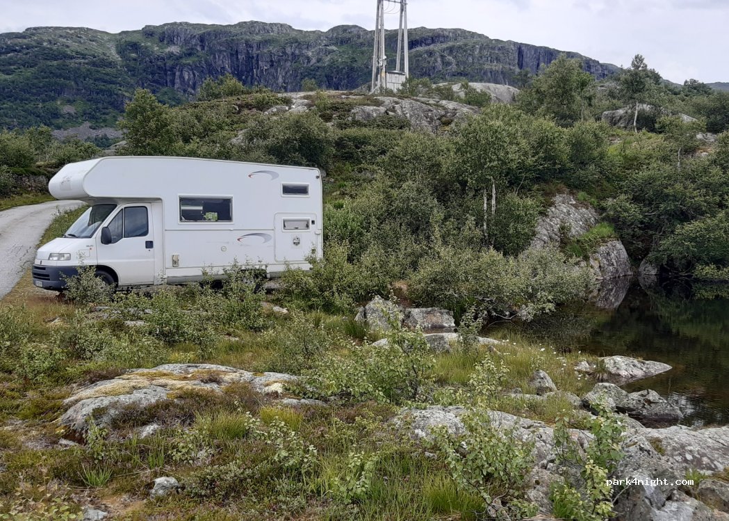 (4200) Sauda - Dalvassvegen — foto