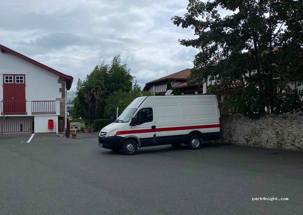 (64220) Uhart-Cize - 11 Route de Lasse — foto 3