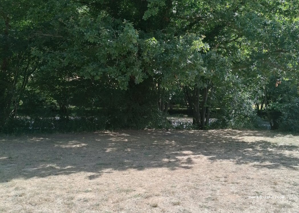 (79400) Saint-Martin-de-Saint-Maixent - — foto 4