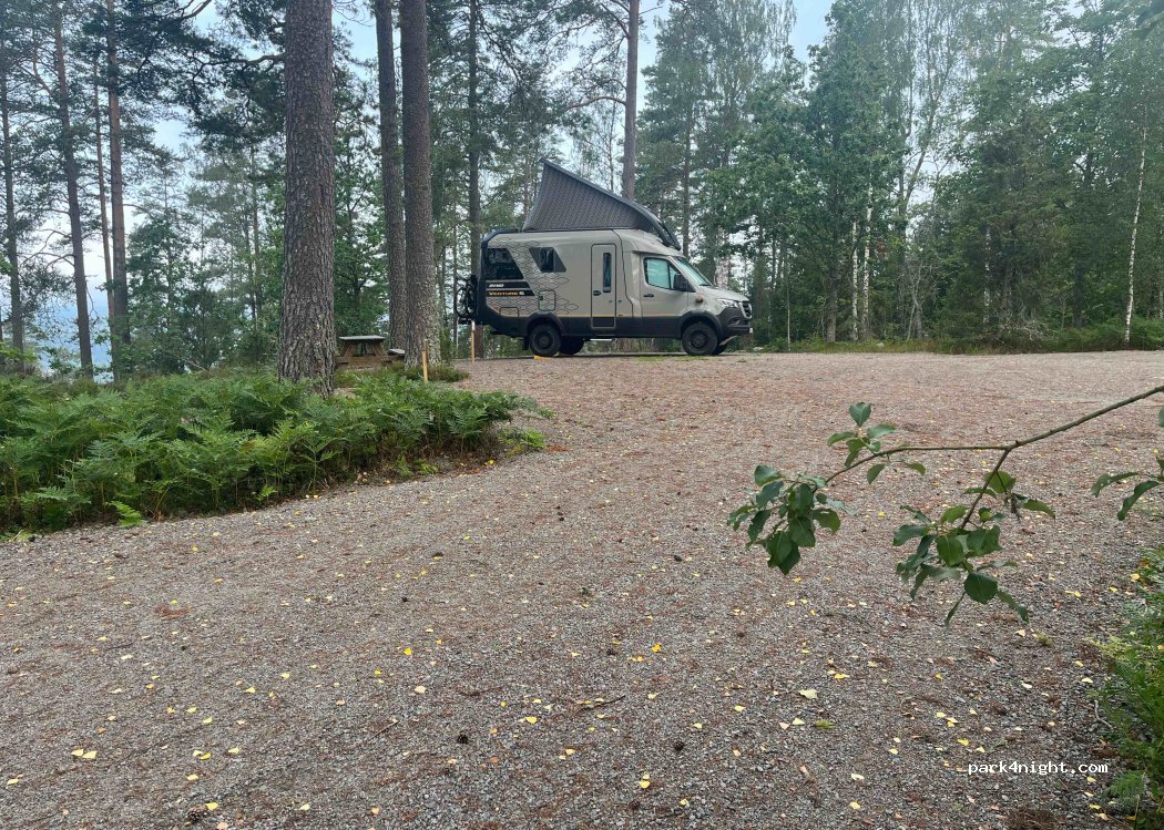 (570 31) Ingatorp - Unnamed Road — foto 2