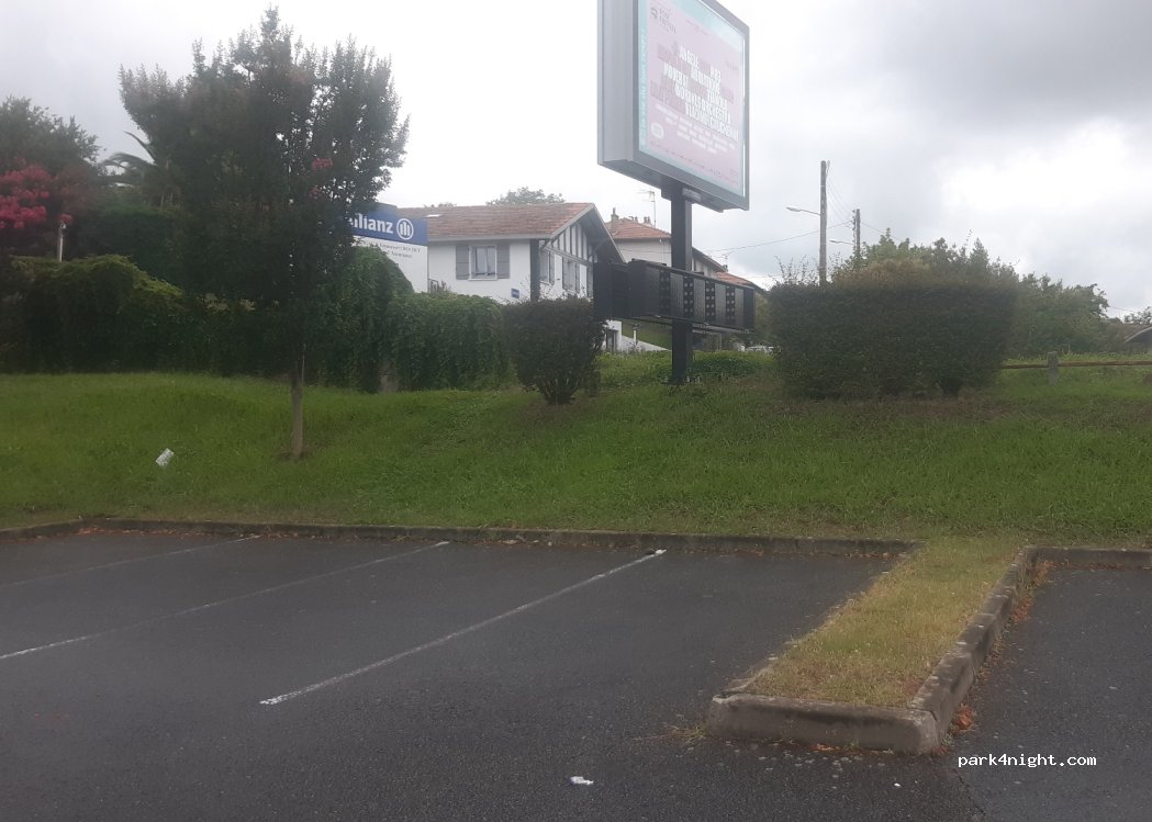 (64100) Bayonne - 85 Avenue Maréchal Soult — foto 3
