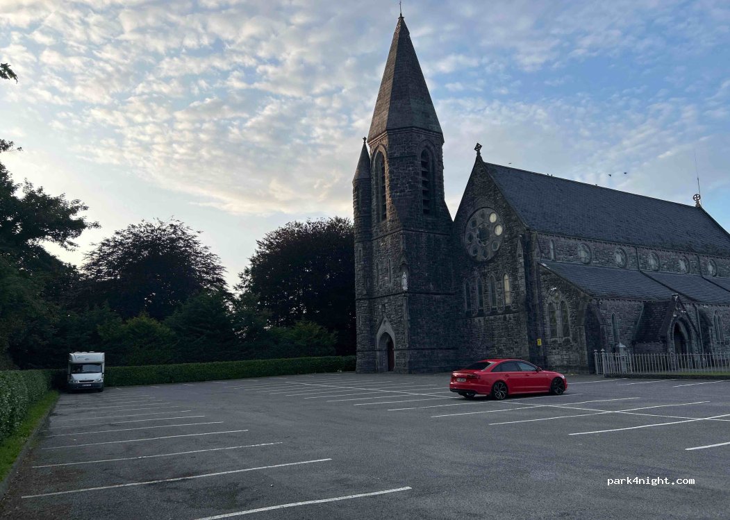 (F56 YV90) Ballymote - 6-8 Station Road — foto