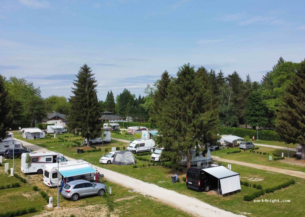 Castrum Thermal Camping and Pension Lenti — foto 3